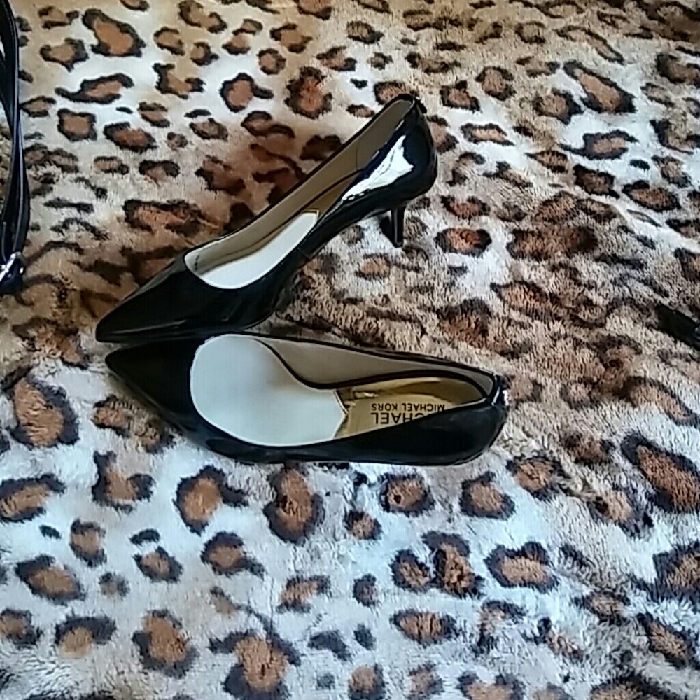 Michael kohrs ladies shoes
